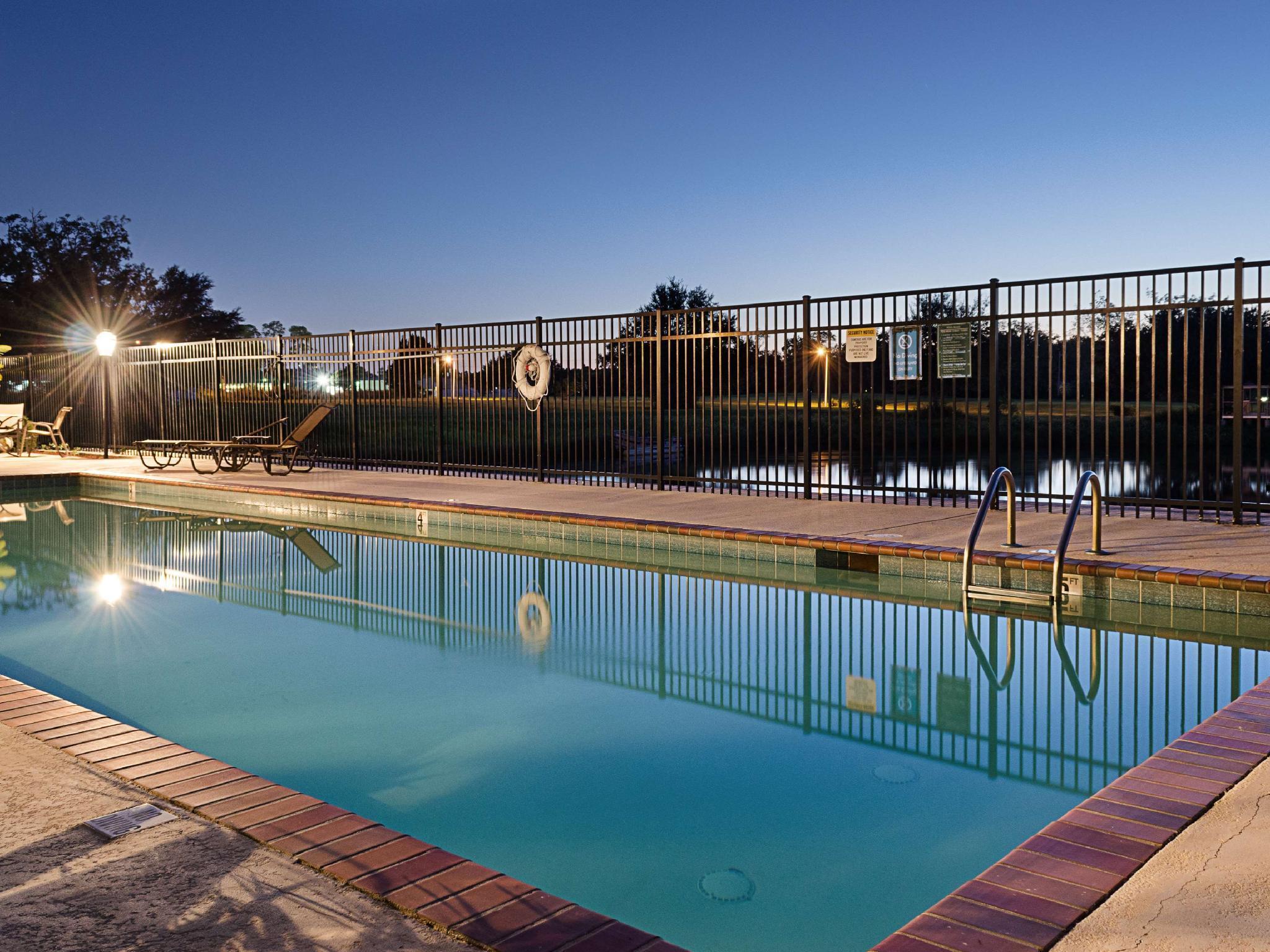 Hotel La Quinta By Wyndham Biloxi Extérieur photo