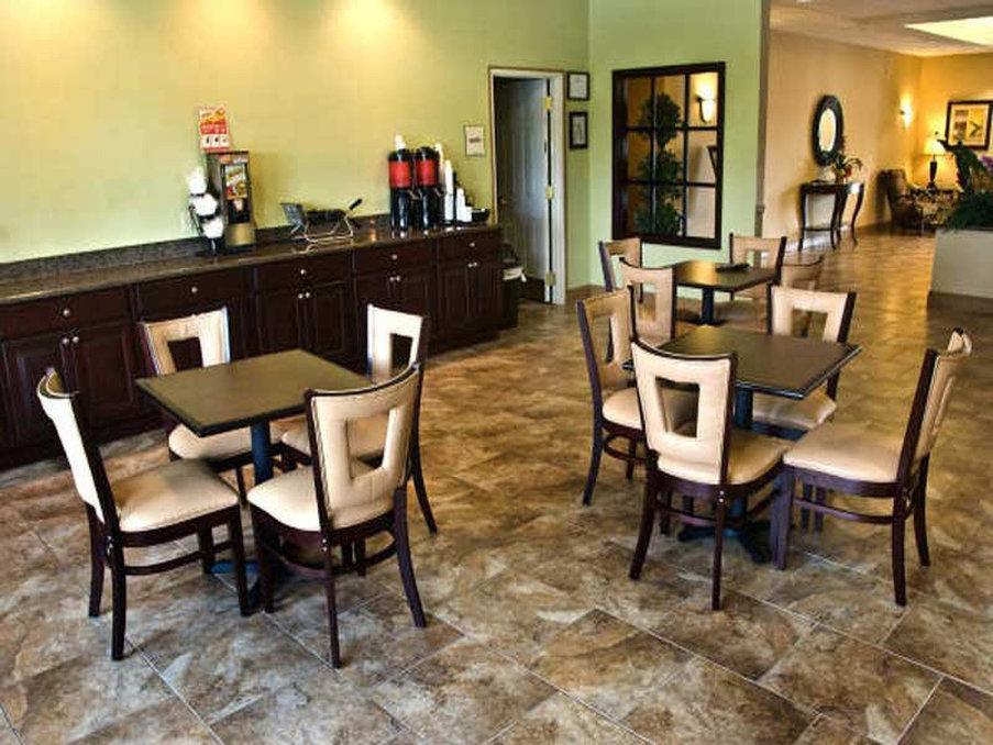 Hotel La Quinta By Wyndham Biloxi Extérieur photo